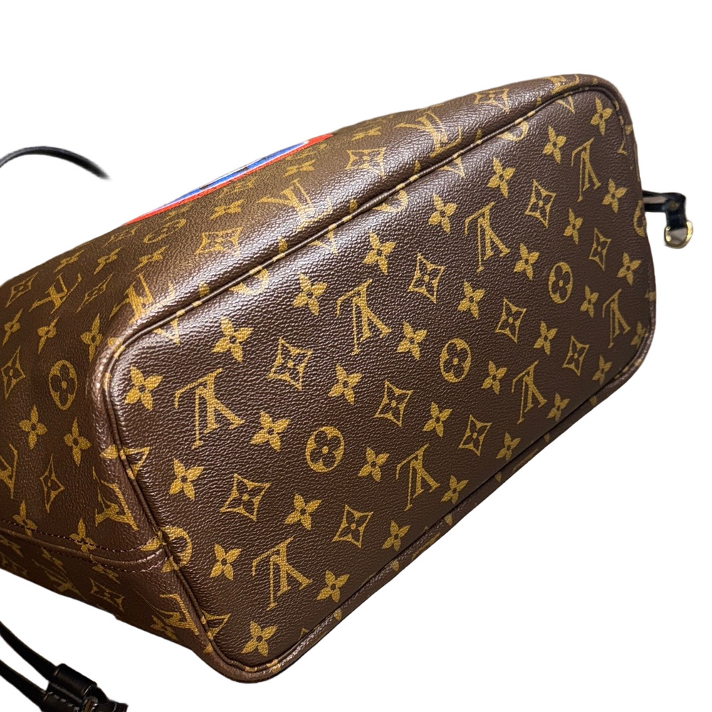 Louis Vuitton Neverfull  Monogram  MM Tote - Picture 7 of 9